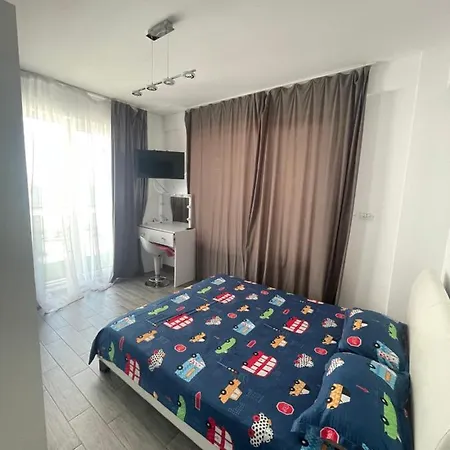 Astoria Luxury